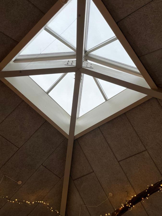Room 12 - Hawkraft Kulturhotel Vestervig エクステリア 写真
