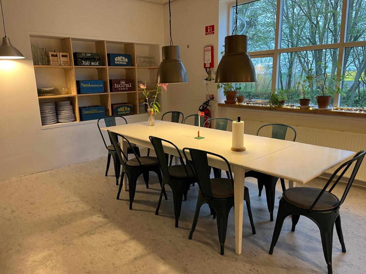 Room 12 - Hawkraft Kulturhotel Vestervig エクステリア 写真