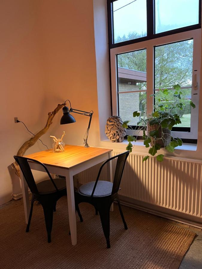 Room 12 - Hawkraft Kulturhotel Vestervig エクステリア 写真